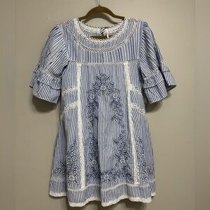 Free People Sunny Day Embroidered Trapeze Dress. Womens size small